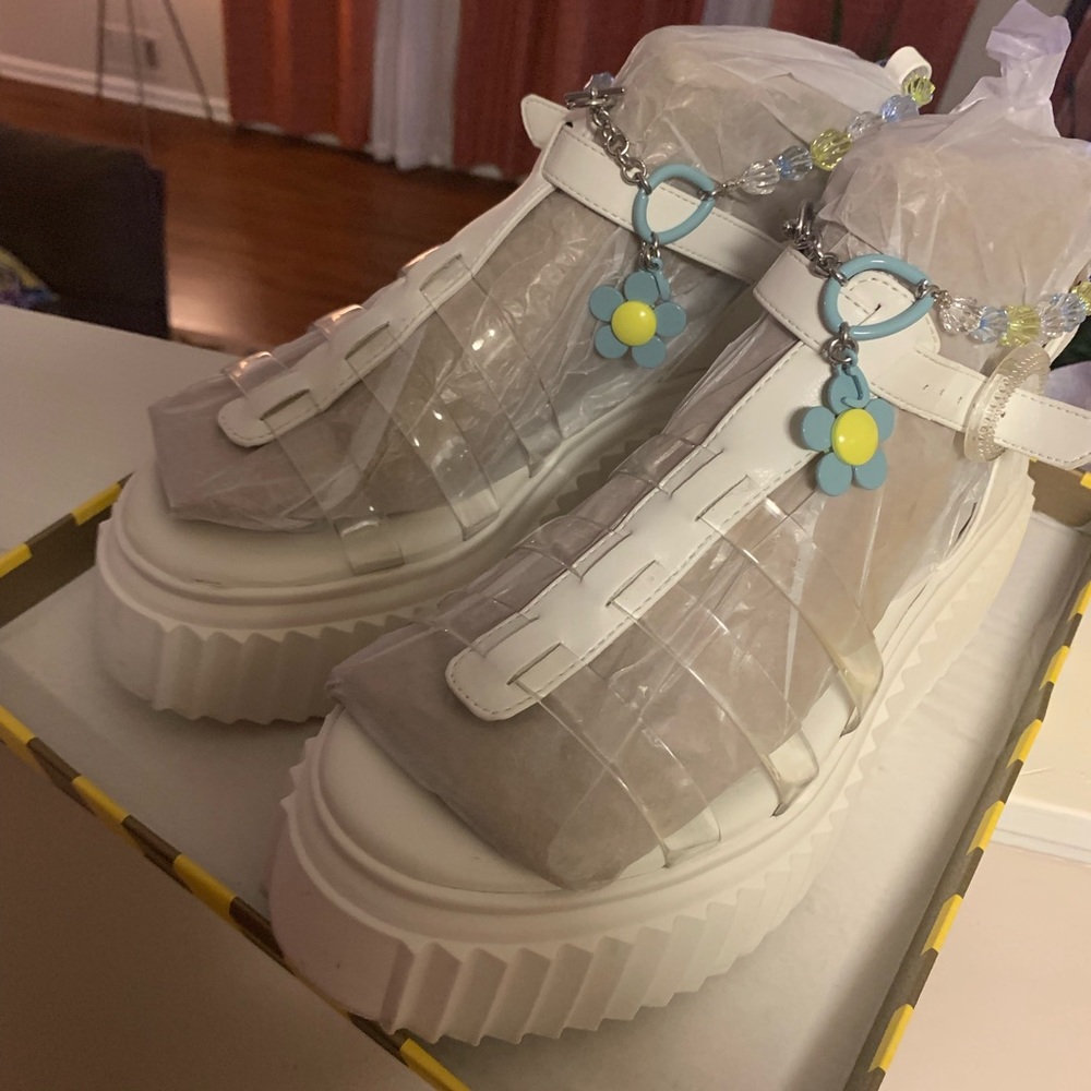 Circus Sam Edelman Ester white platform sandama